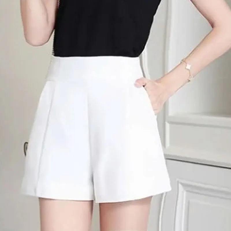 Women Shorts Spring Summer Casual High Waist A-line Shorts Loose Wide Leg Chiffon Shorts Chic Lady Black White Suit Shorts