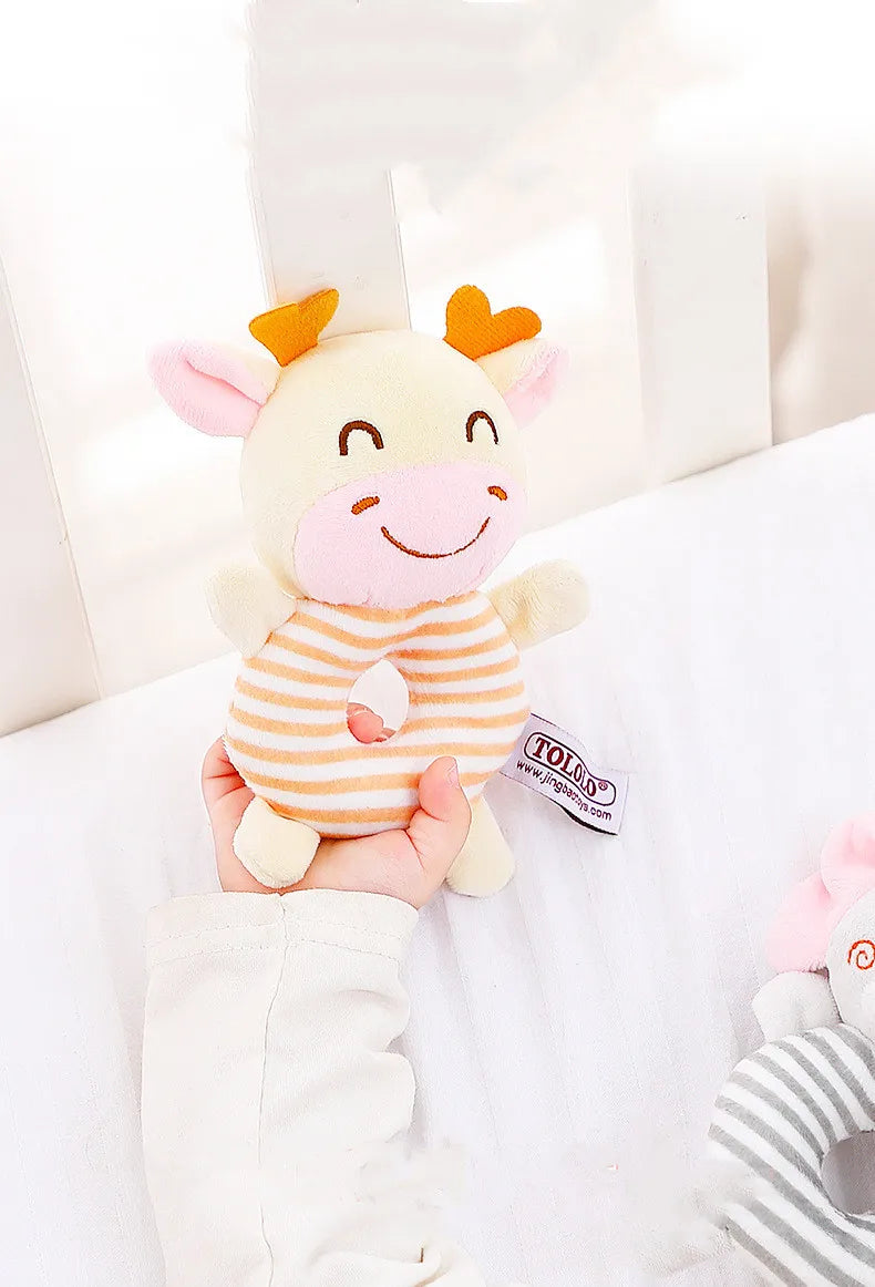 New Baby Rattle Toys Cartoon Animals Plush Infant Hand Ring Bed Toys for Newborn 0-24 Months Toddler Early Educational Toy