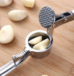 Stainless Steel Multifunction Garlic Press Crusher Kitchen Cooking Ginger Squeezer Masher Handheld Ginger Mincer Tools Garlic