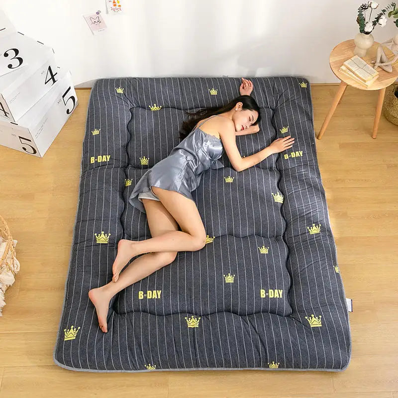 Japanese-style thickened tatami mattress floor mat soft cushion foldable lazy home sleeping pad bedroom floor artifact