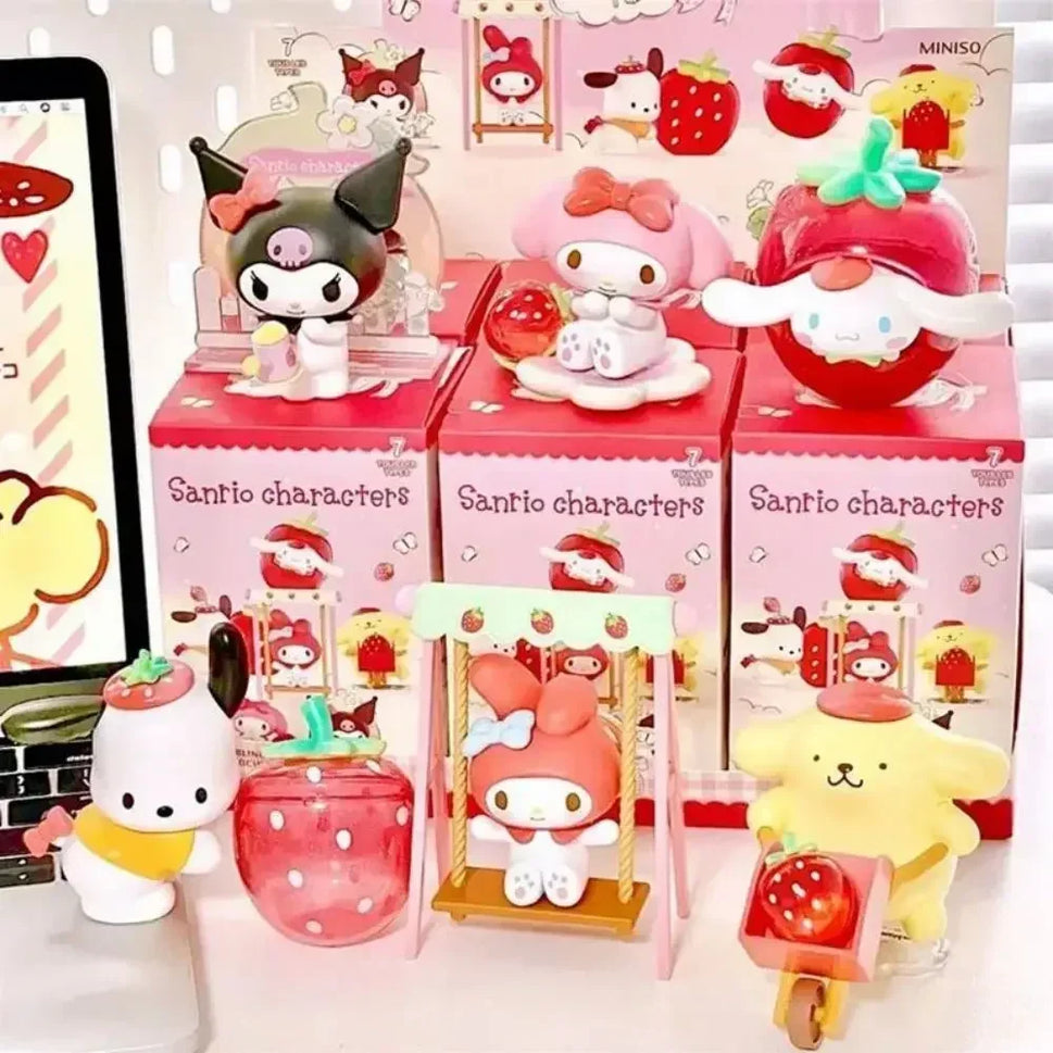 Sanrio Characters Strawberry Estate Series Blind Box Kuromi My Melody Cinnamoroll Character Model Pom Pom Purin Doll Gift Toy